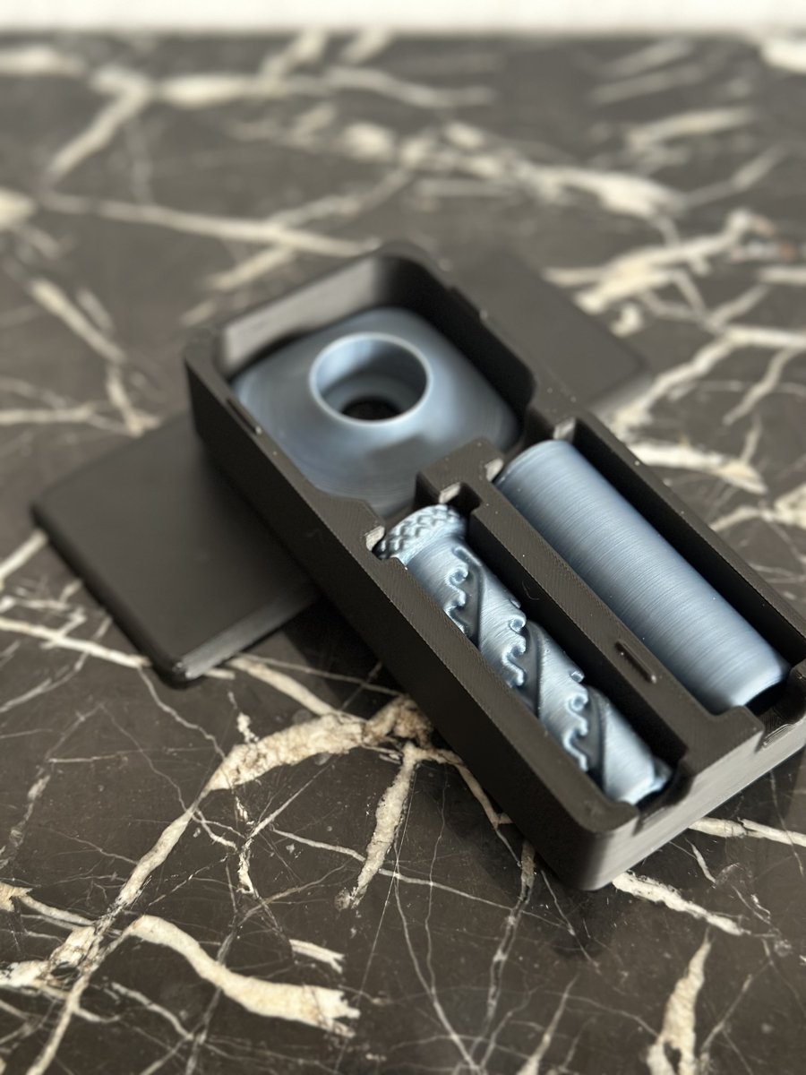 Travel case open - front view